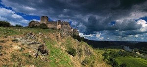 Cetatea-Şoimoş-județul-Arad